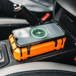 WILDTRAK Jumpstarter S2000 A17 Wireless Charging 10W 16800mAh -Camping Gear 47