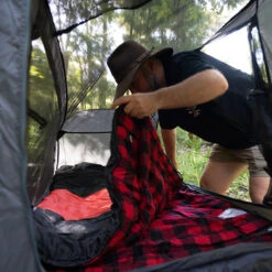 WILDTRAK Kalgan Hooded Jumbo Sleeping Bag -2ºC To -7ºC -Camping Gear CA3081 6